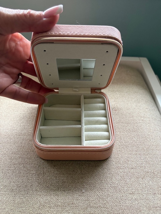 Sterling Forever Accessories - Compact Pink Travel Jewelry Case with Mirror